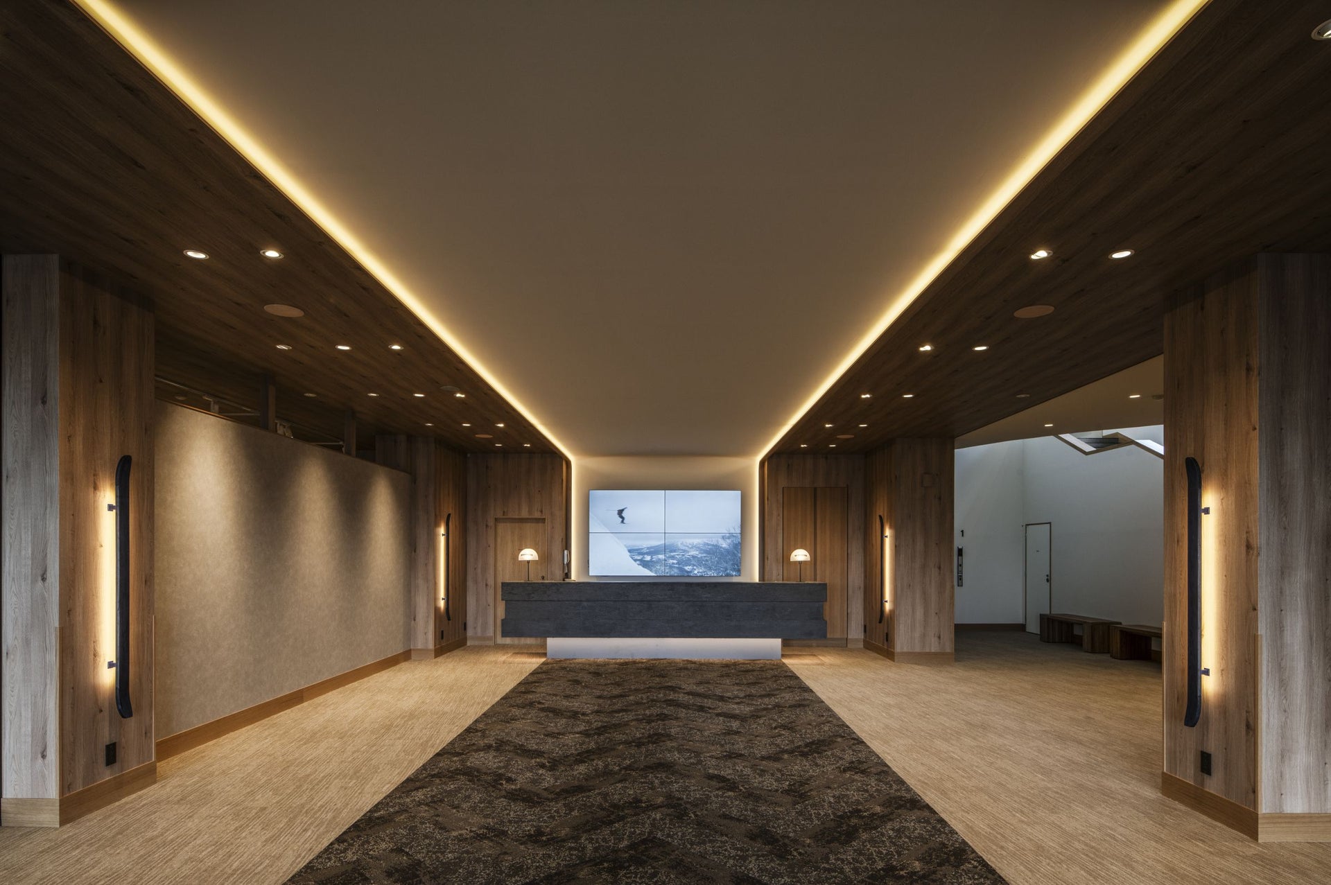 ニセコ東急 グラン・ヒラフ　マウンテンセンター5